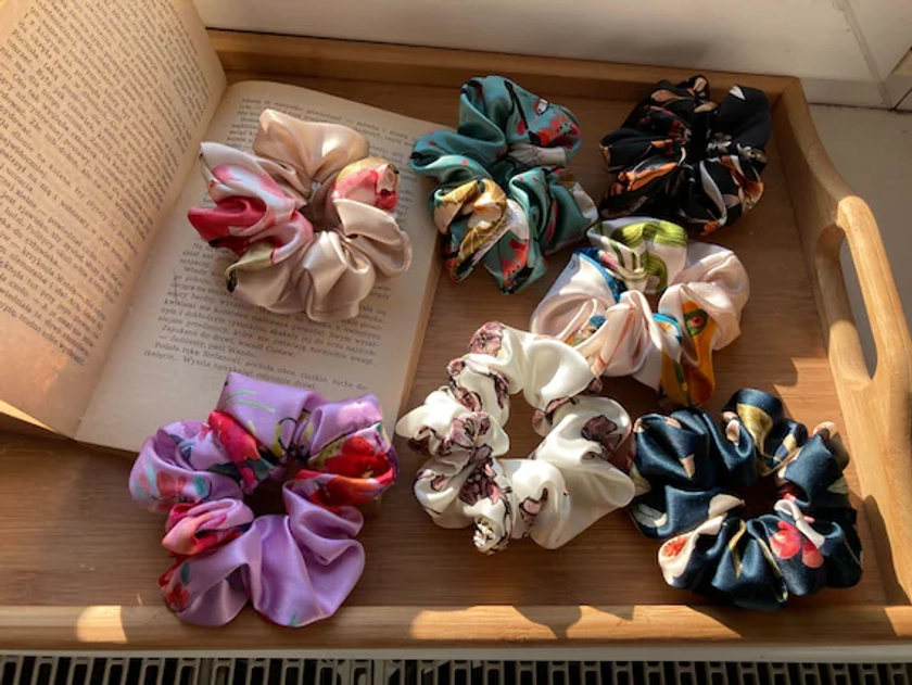 Handmade Silk Scrunchie for Hair | 100% silk satin | Elegant hair tie | Luxurious silk hair tie