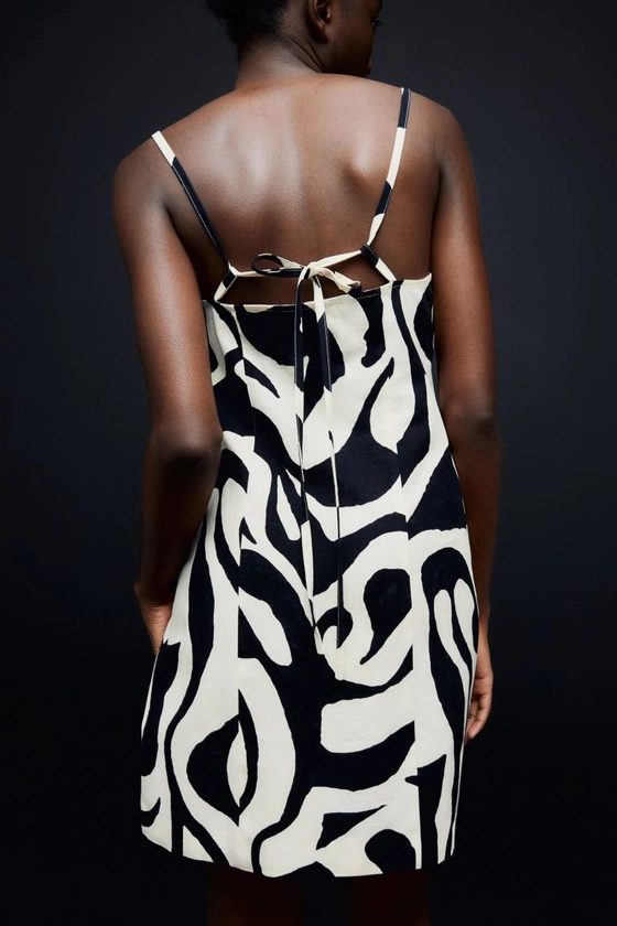 Strappy dress - Square neckline - Sleeveless - Cream/Black patterned - Ladies | H&M GB