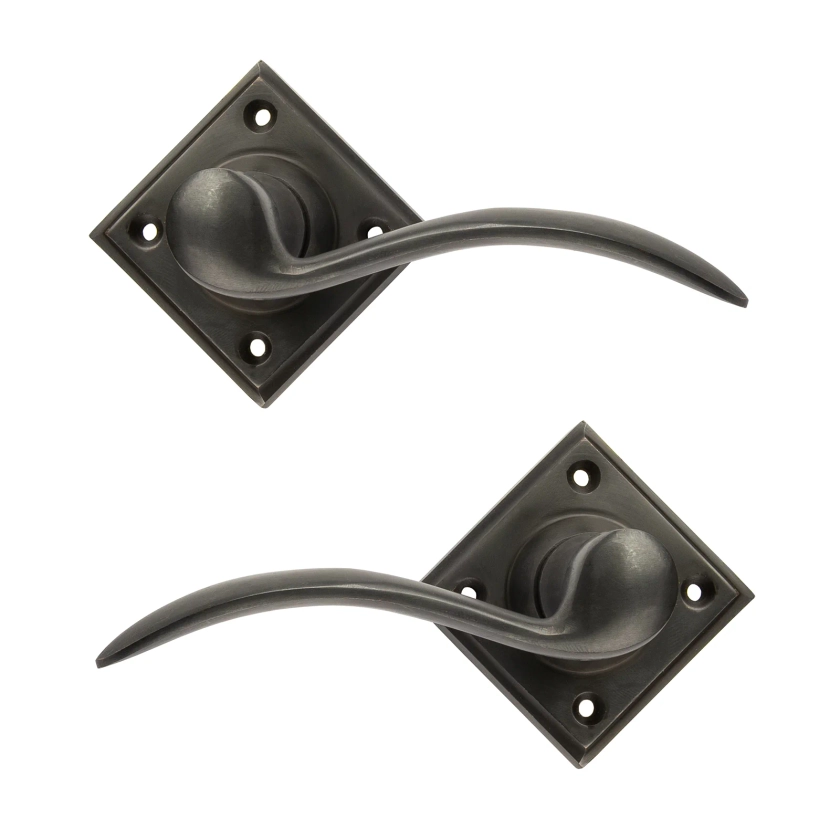 Diamond Rose Fly Door Handles - Oil Rubbed Bronze