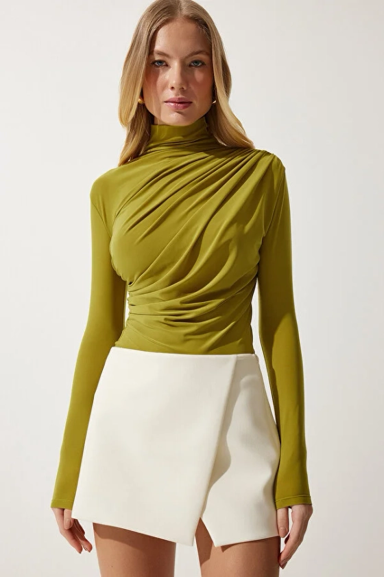 Happiness İstanbul Women's Oil Green Gather Detailed High Collar Sandy Blouse FF00135 - Trendyol