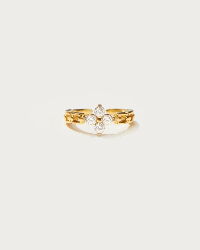 Lucky Clover Ring in Gold | En Route Jewelry | En Route Jewelry