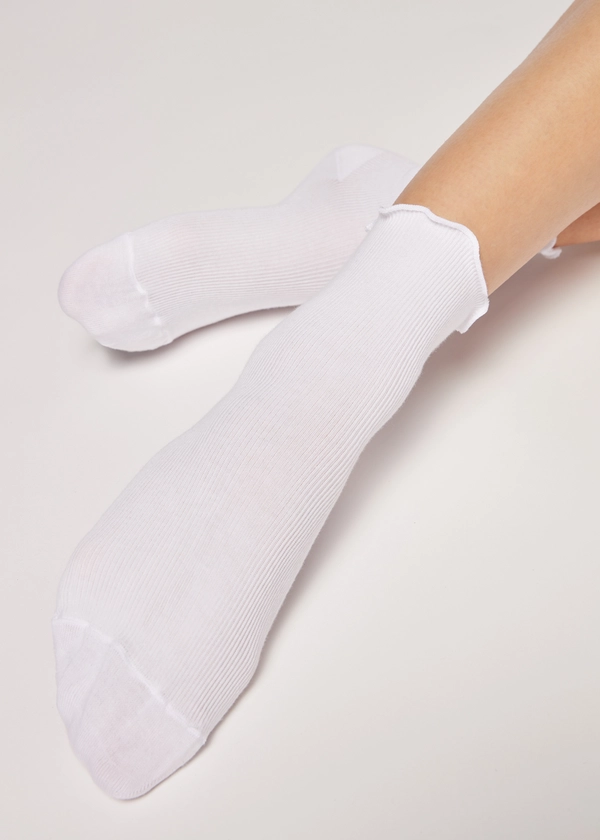 Chaussettes courtes côtelées avec bordure romantique - Chaussettes basses - Calzedonia