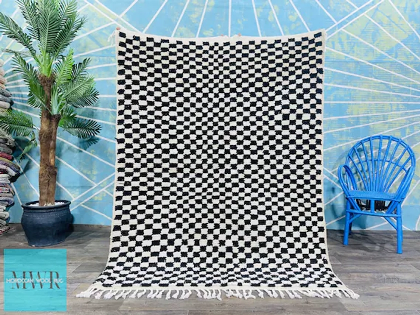 Black and White Checkered Rug; Checkerboard handwoven rug; Custom rug; Sheep Wool rug; Black Checkered rug