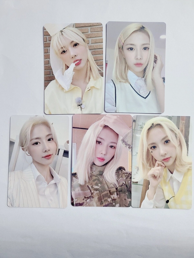 Dream Catcher Yoohyeon Official Photocard Special Edition Merch Ver.2 - 5 Choose