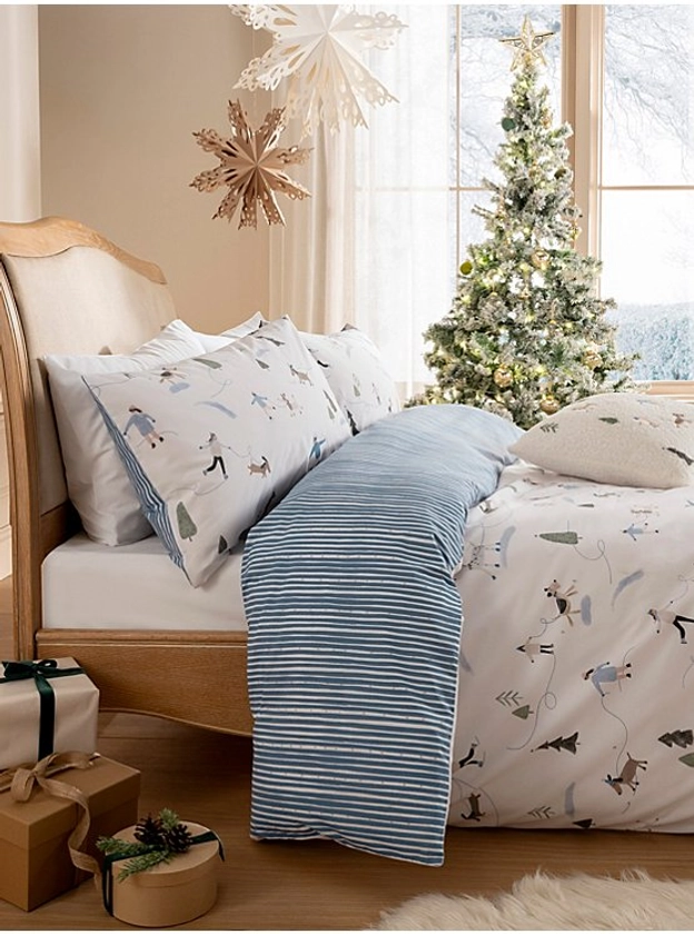 Christmas Dog Ice Skating Reversible Duvet Set