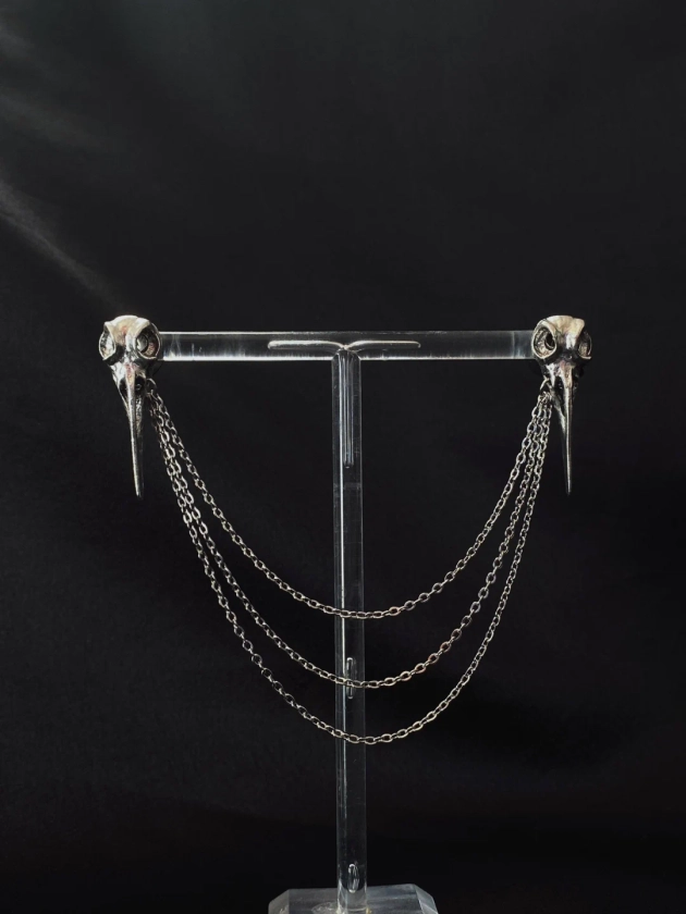 RAVEN collar pins || silver raven skull collar pins with adjoining draped chains