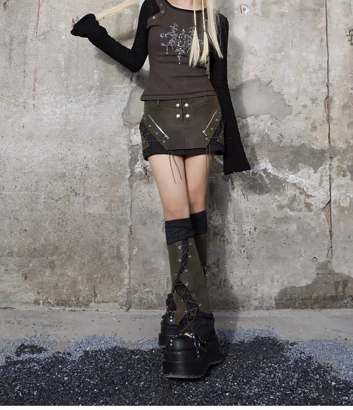 Punk Low-Rise Leather Mini Skirt | Byunli
