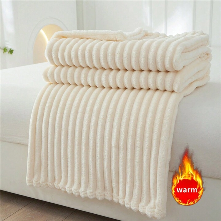 1pc Warm and Cozy Imitation Flannel Blanket for Couch, Bed, and Sofa - Soft and Soothing Throw Blanket | SHEIN UK