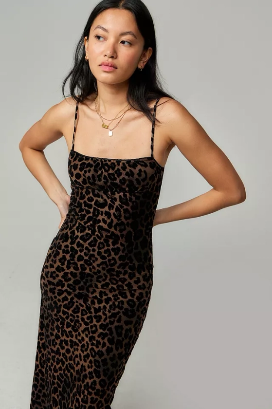 Motel UO Exclusive Leopard Maxi Dress