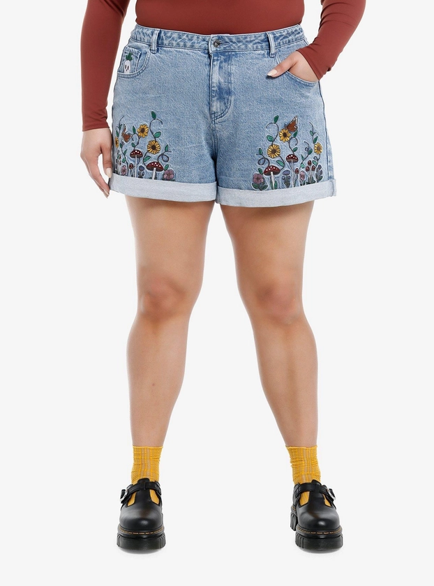 Thorn & Fable Ghost Sunflower Mom Shorts Plus Size