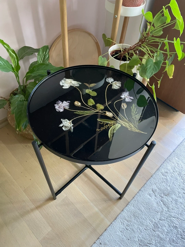 Resin Coffee Table With Natural Flowers Zen Style - Etsy Japan