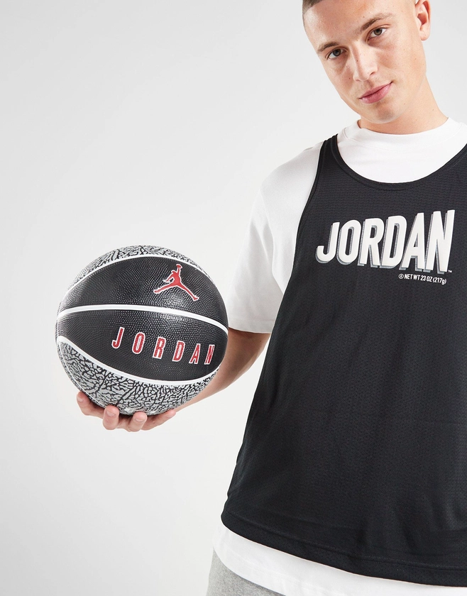 Jordan Playground 2.0 8P Basketball