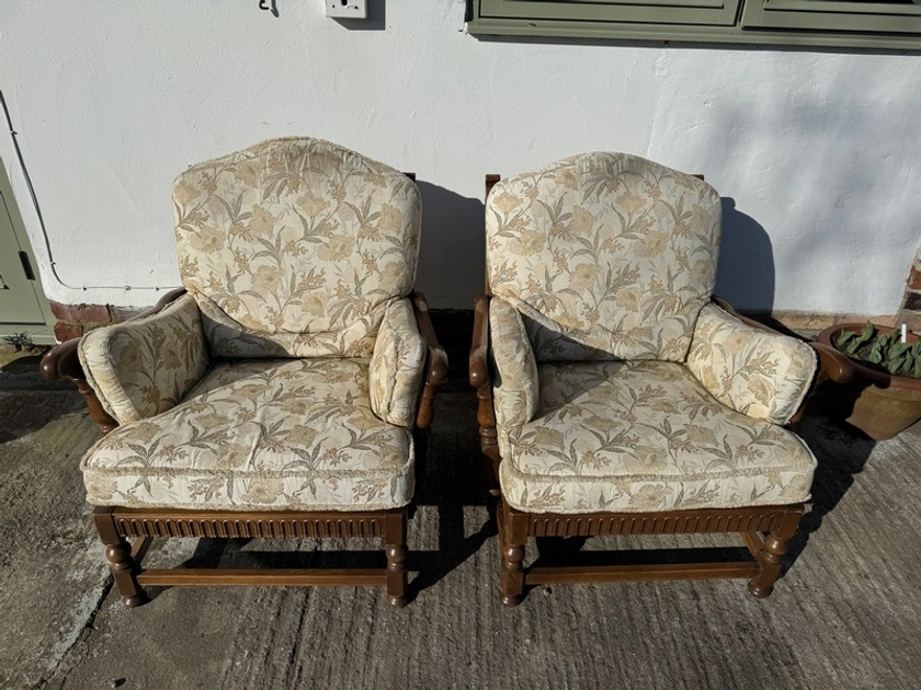 Vintage Ercol Pair Of Stained Elm Old Colonial Armchairs With Original Cushions | Lucian Ercolani | Vinterior