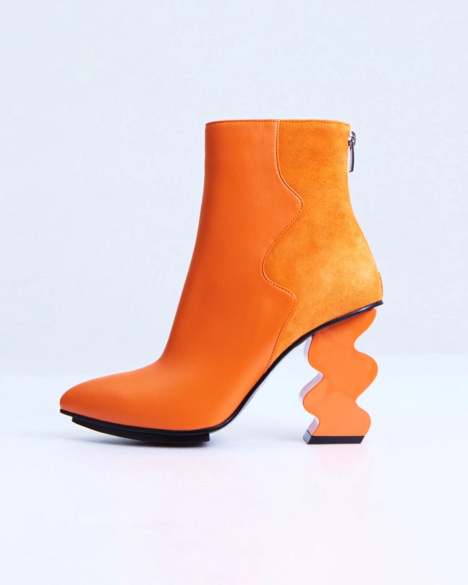 INES Orange Pointed Toe Leather Boot