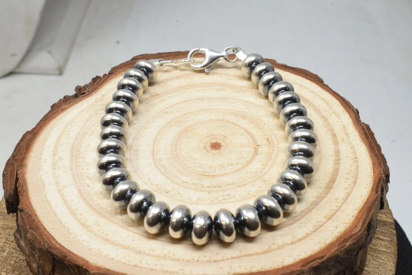 8mm Rondelle Navajo Pearl Bracelet