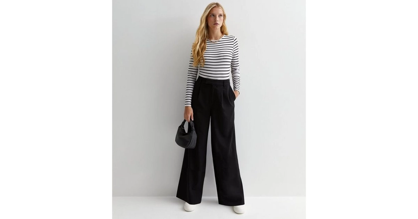 Petite Black High Waist Wide Leg Trousers | New Look