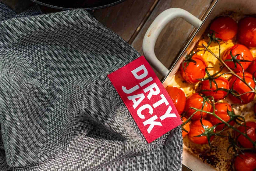 DIRTY JACK Kookdoek | Charcoal - Red-ish label