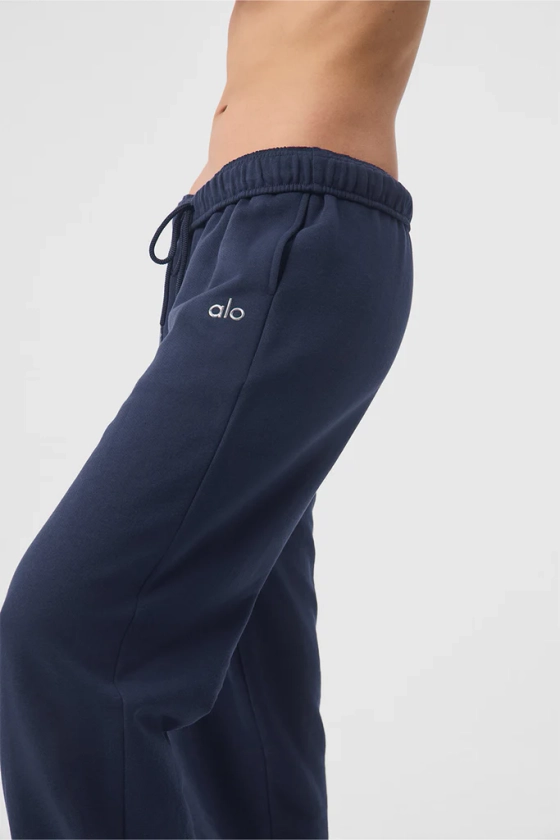 Accolade Sweatpant - Navy