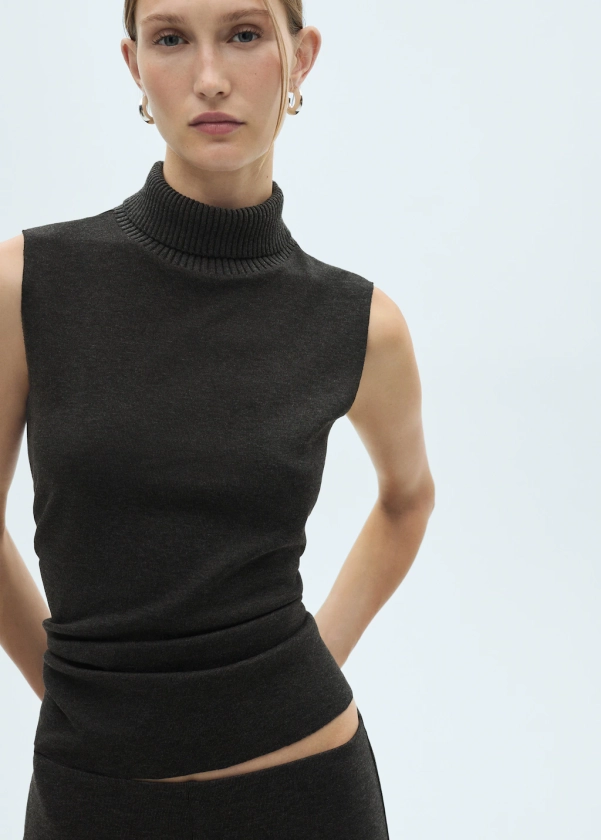 Turtleneck knit top - Woman | MANGO United Kingdom