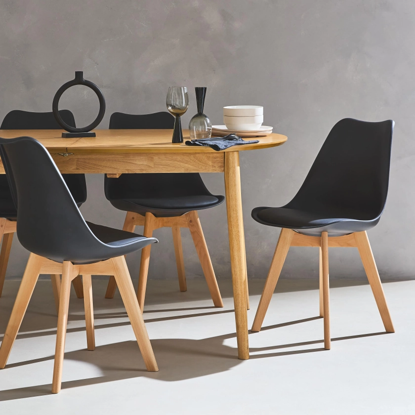 4 chaises scandinaves, noirs pieds bois de hêtre | sweeek