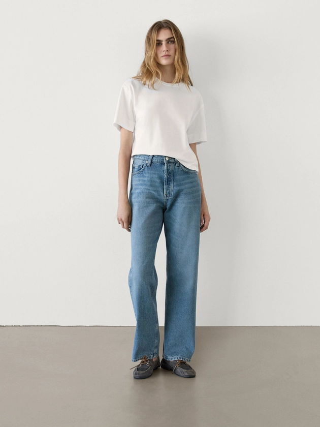 Jean straight taille haute délavé · Bleu Clair, Noir, Bleu, Bleu Moyen · Habillé | Massimo Dutti