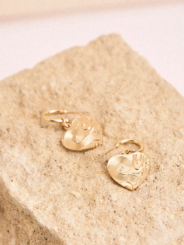 Gold Tone Textured Teardrop Earrings | Apricot Clothing