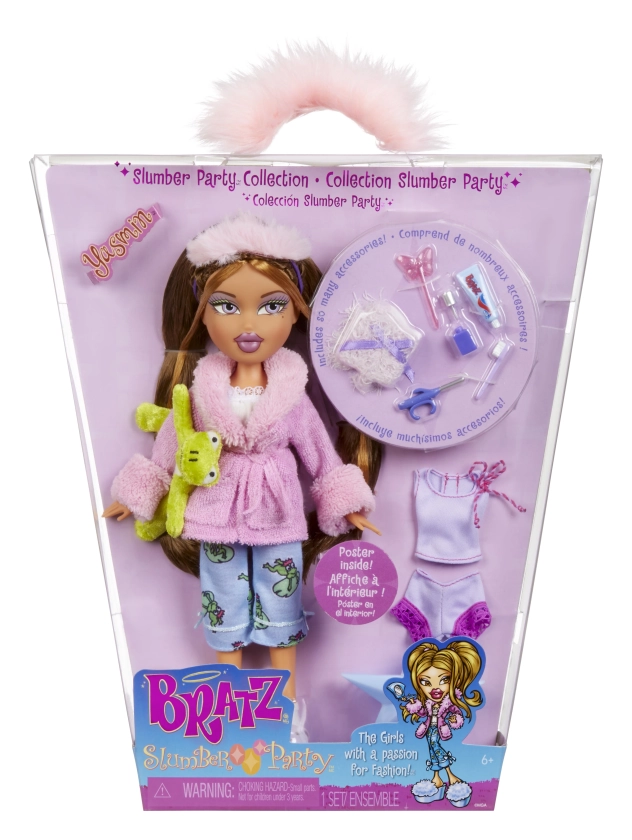 Bratz Muñeca de Moda Slumber Party Yasmin con 2 Juegos de Pijamas, Peluche y Accesorios