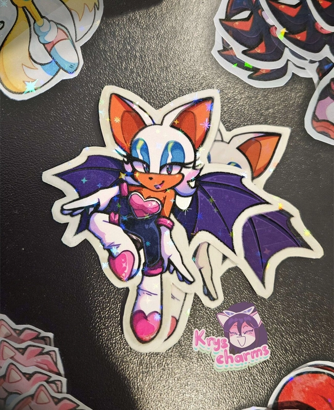 Rouge 2.5 Inch Holographic Star Water-Resistant Sticker