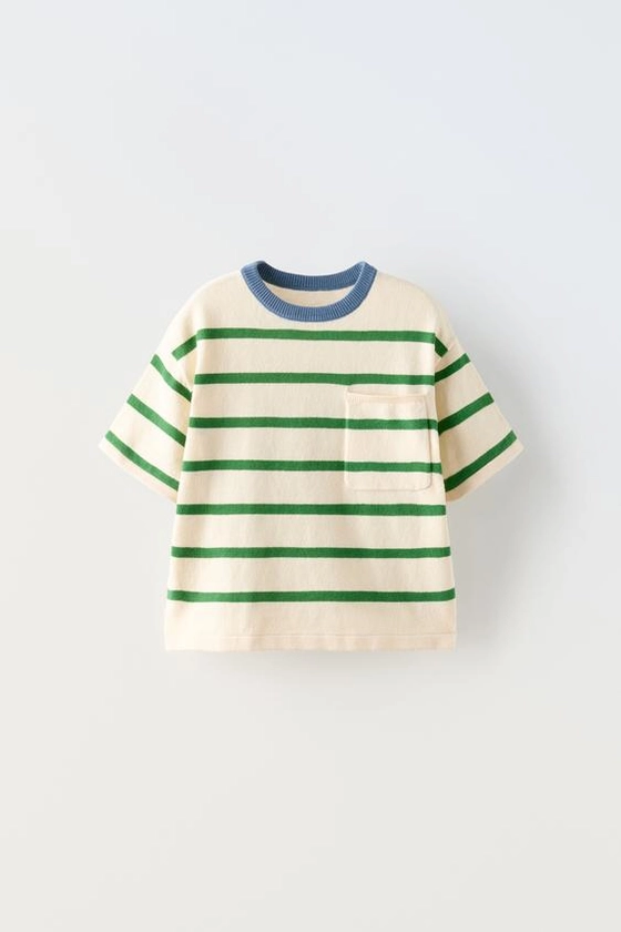 CONTRAST STRIPE T-SHIRT