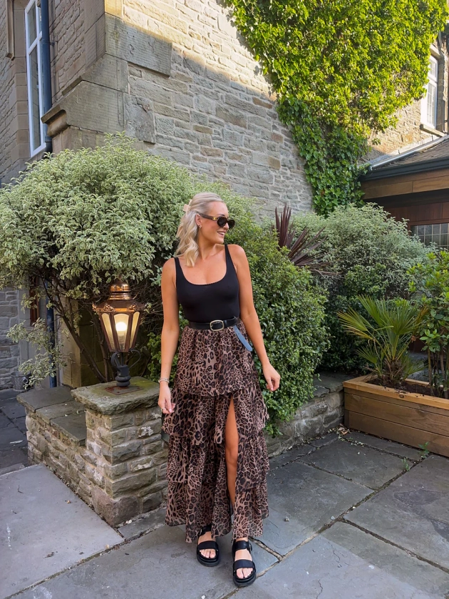 Leopard print tiered ruffle maxi skirt