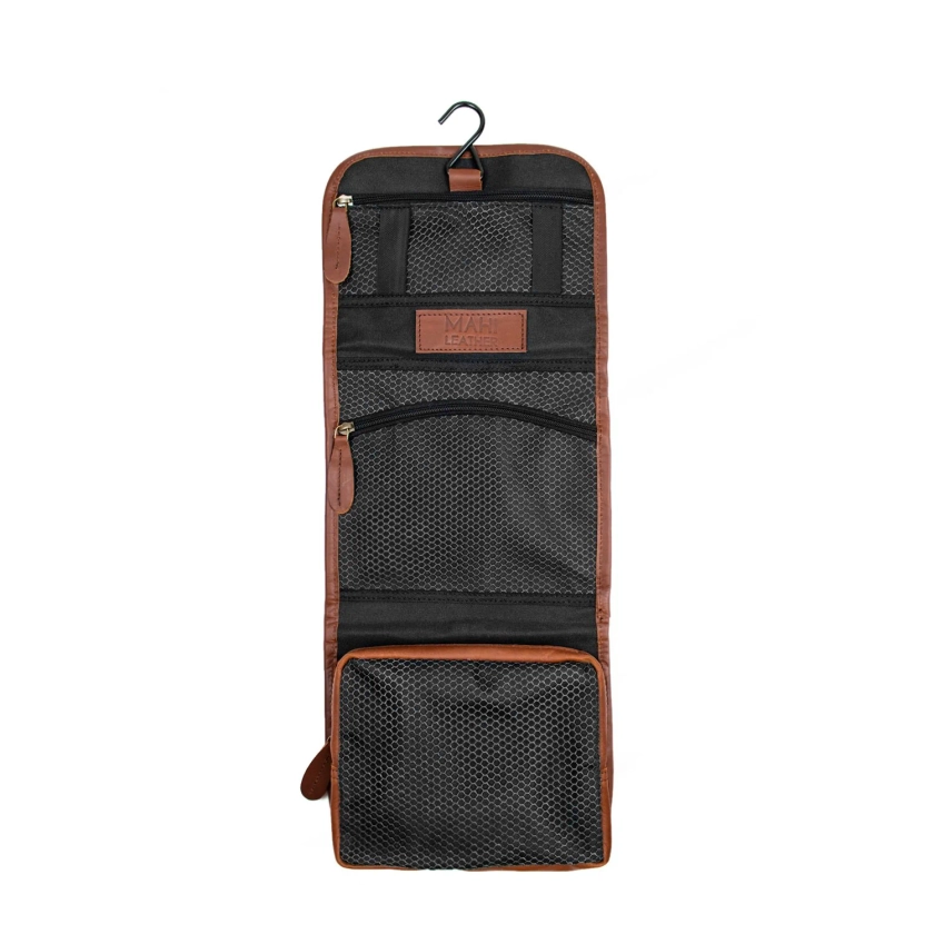 The Pioneer Hanging Wash Bag