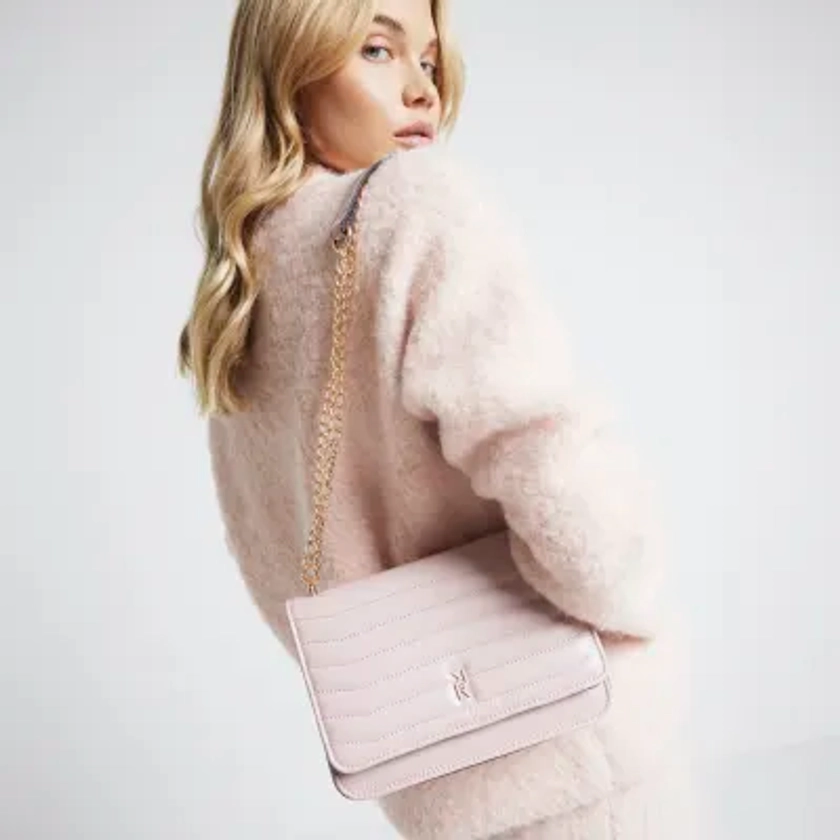 Pink quilted chain strap shoulder bag