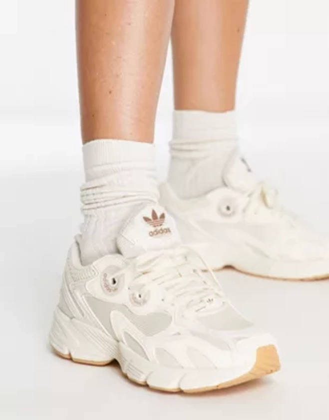 adidas Originals Astir trainers in off white with gum sole | ASOS