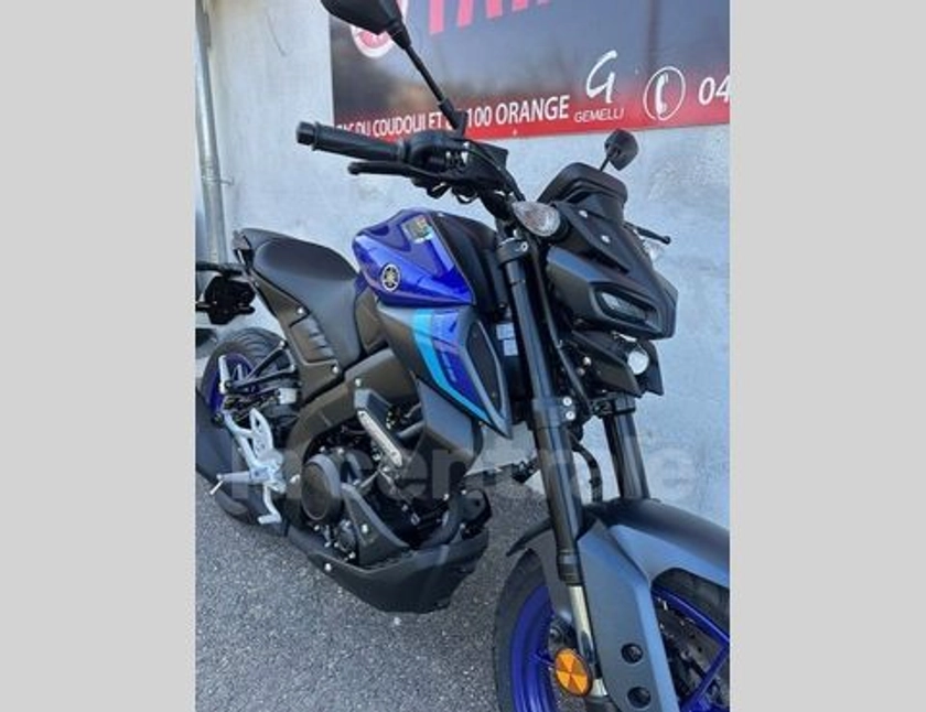 YAMAHA MT-125