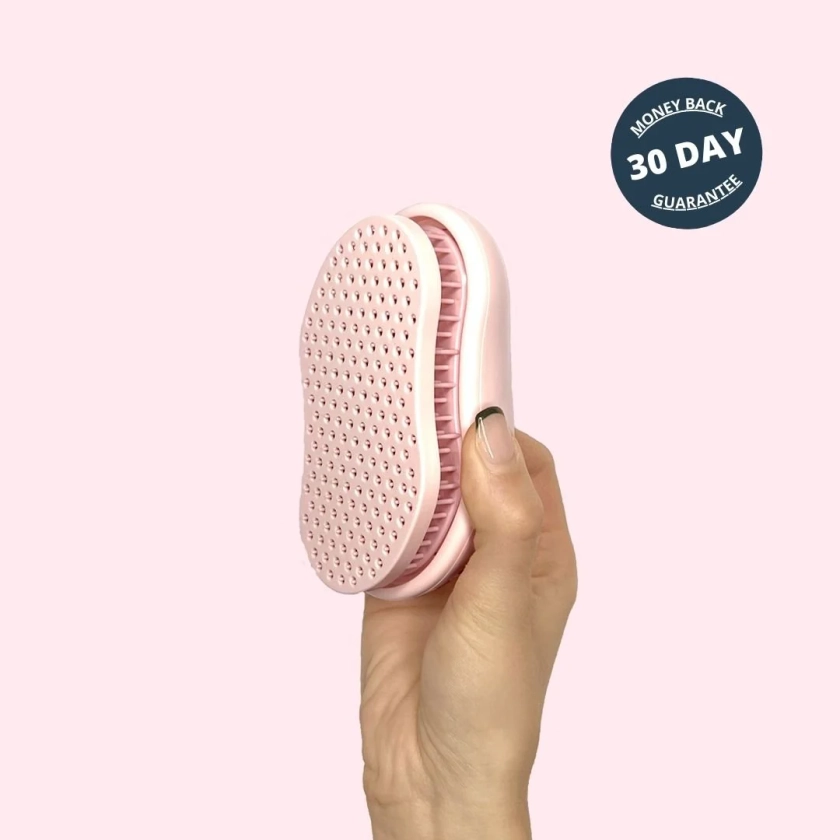Brush Up™ - The Self-cleaning hairbrush for daily hair care