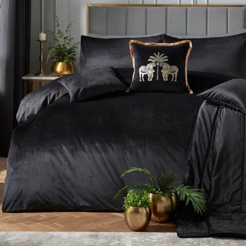 Laurence Llewelyn-Bowen Montrose Black Duvet Cover and Pillowcase Set