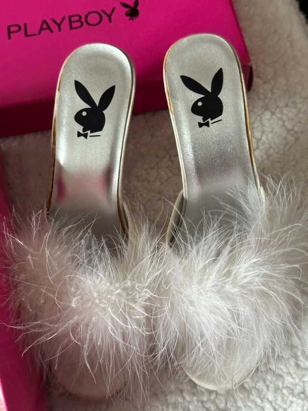 PLAYBOY SLIPPERS OFFICIAL NEW IN PB BOX MARIBOU WHITE W/LEATHER SOLE ACTUAL PICS