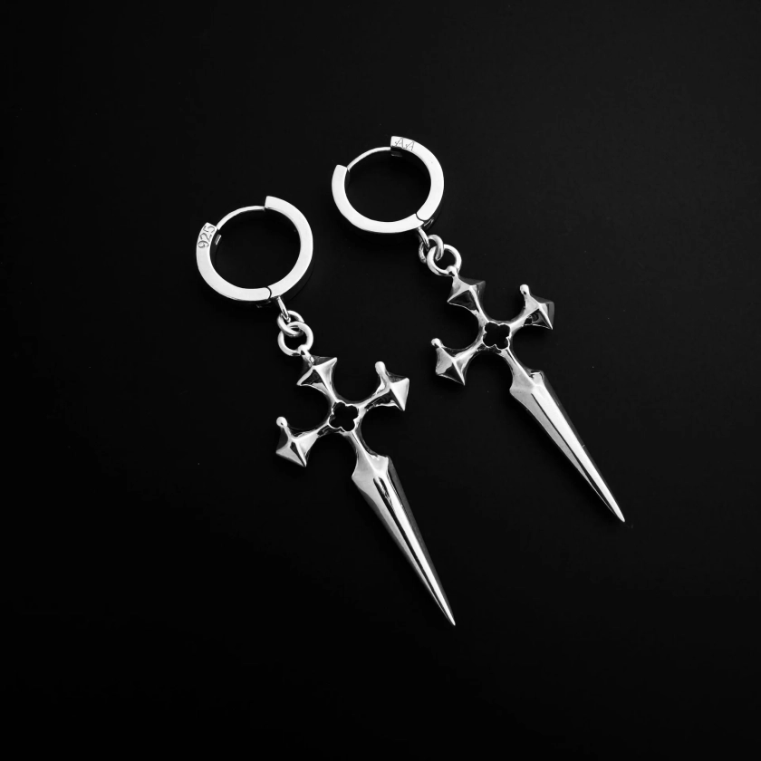 COVENANT EARRINGS