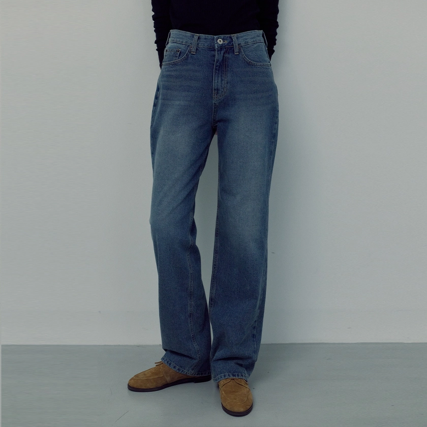 [예약배송 09/20] Vintage Fade Straight Denim Pants