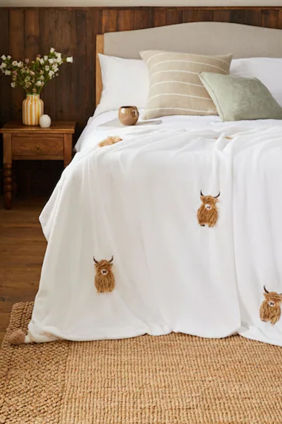 Natural Hamish The Highland Cow Applique Throw