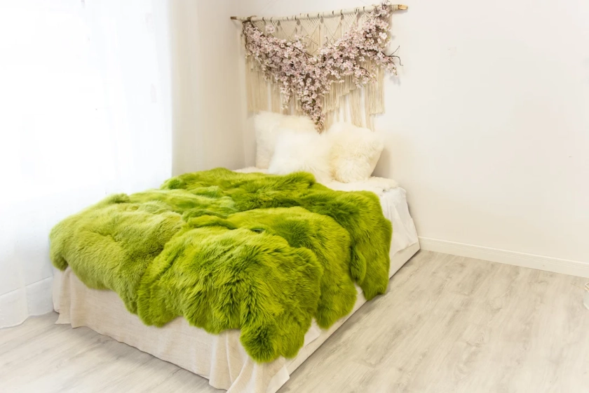 Genuine Natural Green Merino Sheepskin Rug, Pelt Giant Sheepskin Rug, Large Sheepskin Rug Sheepskin Throw Green Sheep Skin Green Blanket - Etsy Japan