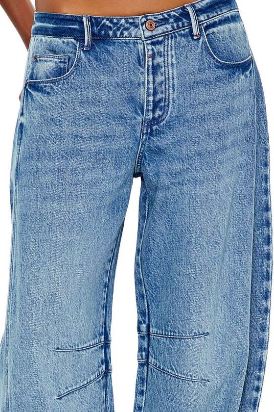 Mid-Rise Baggy Barrel Jeans