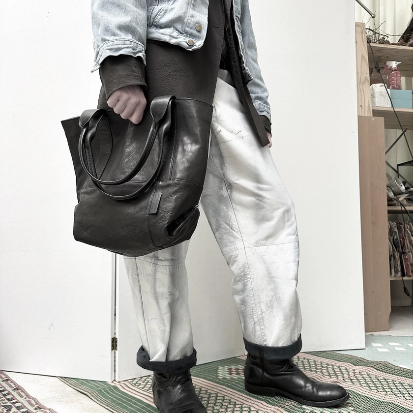 【RECOMMEND】183ABG13　Leather tote 'thin & light' 2　トートバッグ | Patrick Stephan Store powered by BASE
