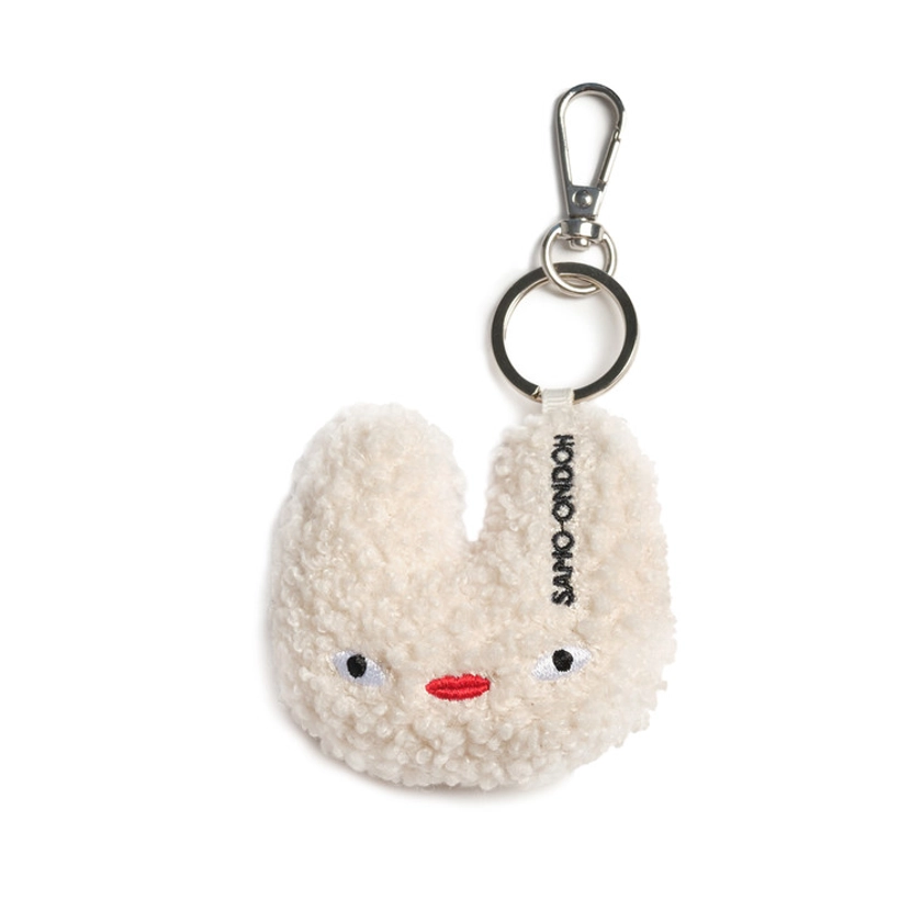 Tokiyom keychain eco shearling ivory : SAMO ONDOH GLOBAL