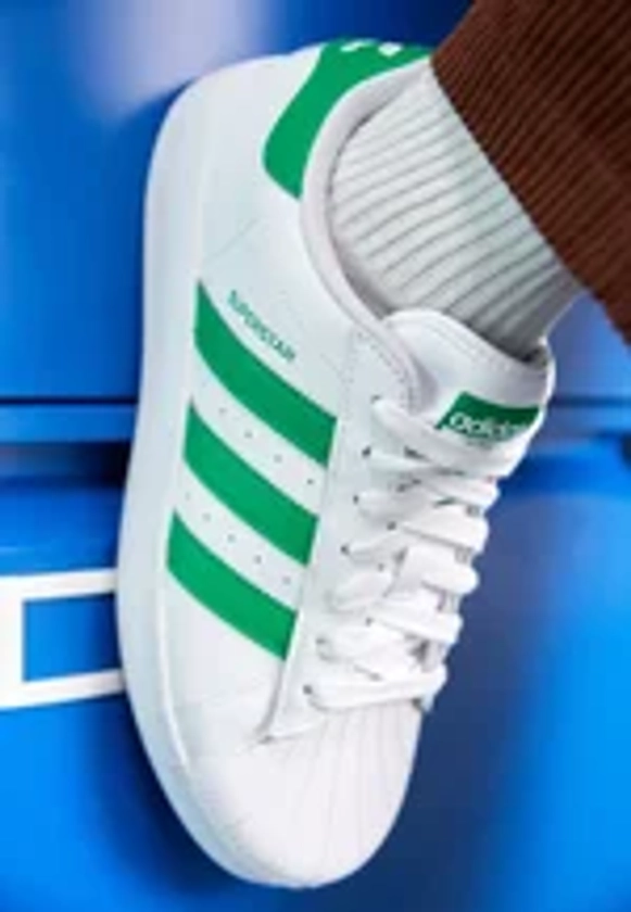 adidas Originals SUPERSTAR XLG - Baskets basses - white/green/blanc - ZALANDO.FR