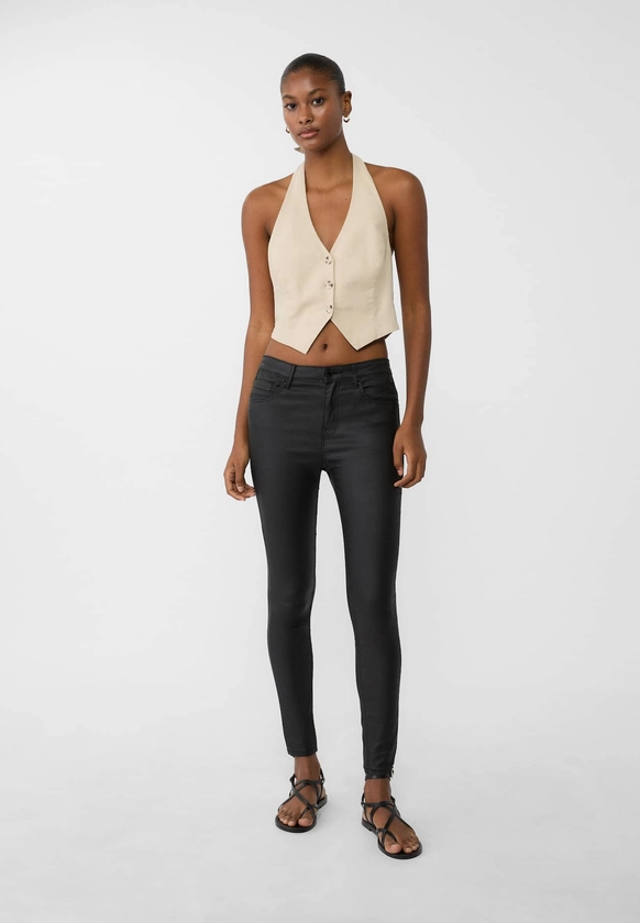 Pantalon taille haute enduit - Mode femme | Stradivarius France