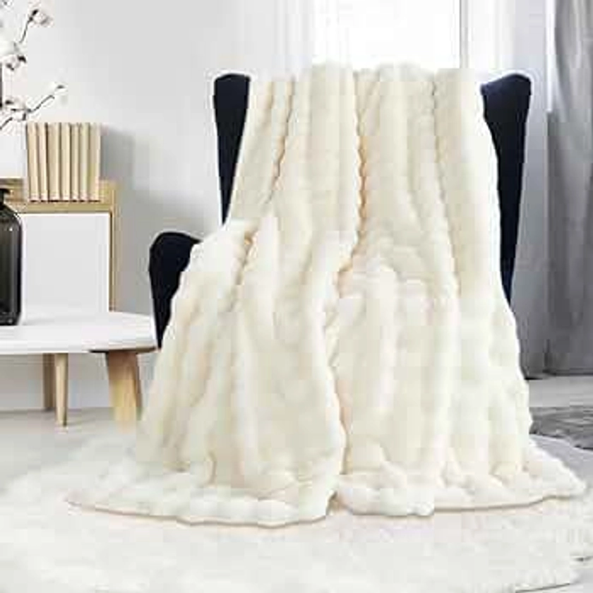 Luxury Plush Throw Blanket - Super Soft Cozy Fuzzy Blanket Faux Fur Blanket Lightweight Blankets Warm Bed Throws for Couch Bed Sofa (W100 x L160CM, White)