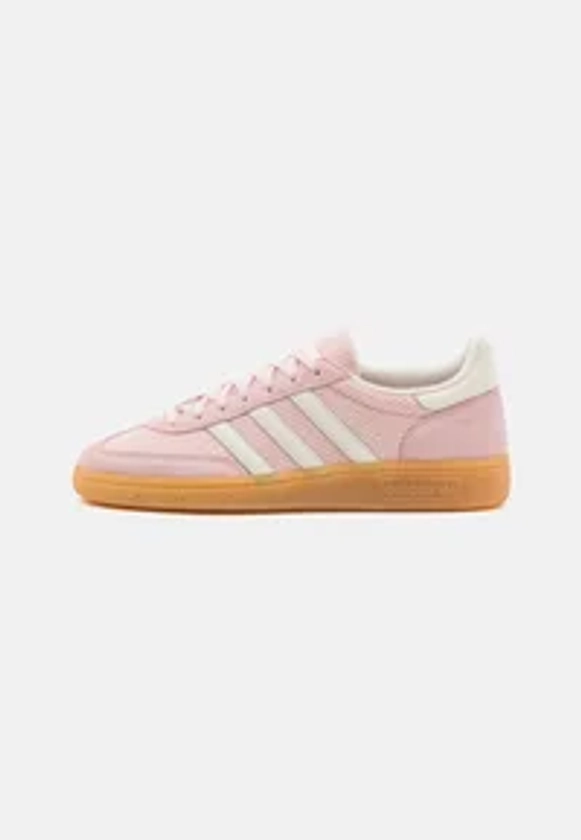 HANDBALL SPEZIAL - Baskets basses - sandy pink/off white