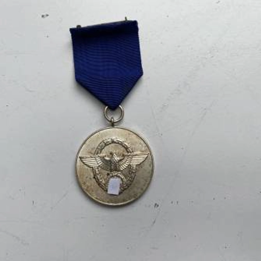Police médaille 8 ans de service Polizei-Dienstauszeichnung 3. Stufe für 8 Jahre - Ventes d'antiquités militaires : Royal Dragons