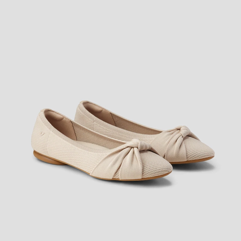 Bibi Round-Toe Knotted Sustainable Flats in Almond | VIVAIA